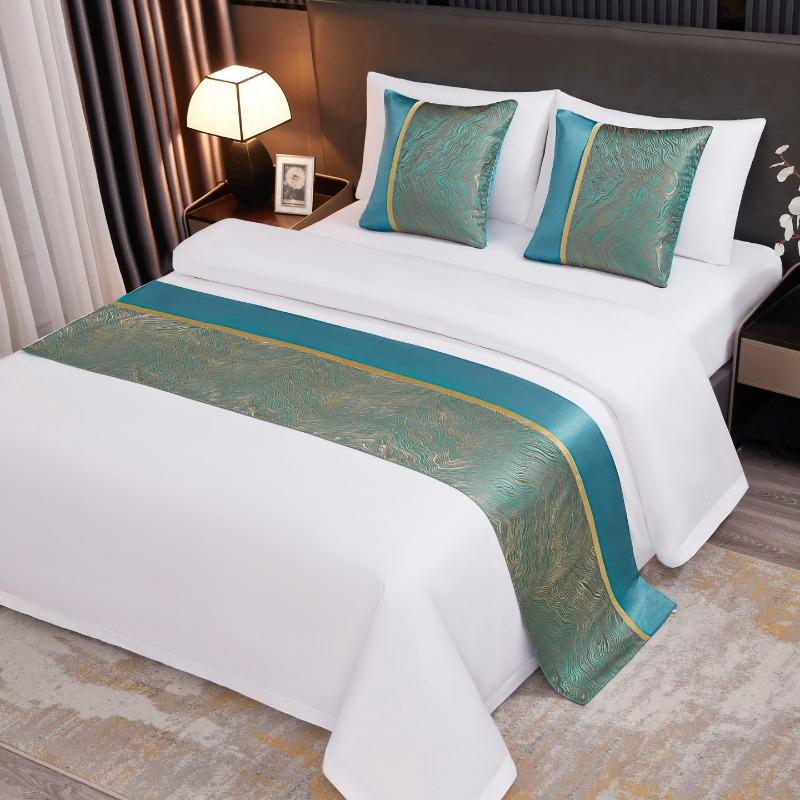 Light Luxury High-end Hotel Bed Flags Vintage Decorative Scarves Bedding Same Style Pillowcase European Style Wedding Room Home Decorat Bed Tail Towel