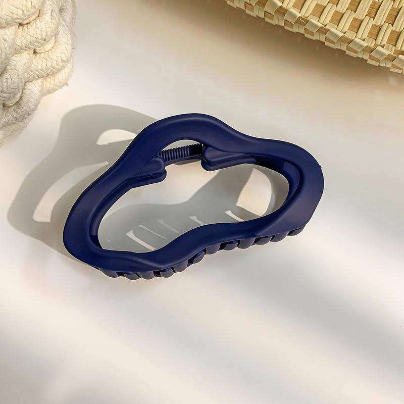 New Solid Color Geometric Hair Claw High Ponytail Clip Headwear Women's Fashion Hair Clip Barrettes Hair Accessories