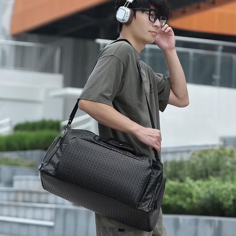 ShengLango Large Capacity Travel & Gym Duffel Bag with Trolley Sleeve