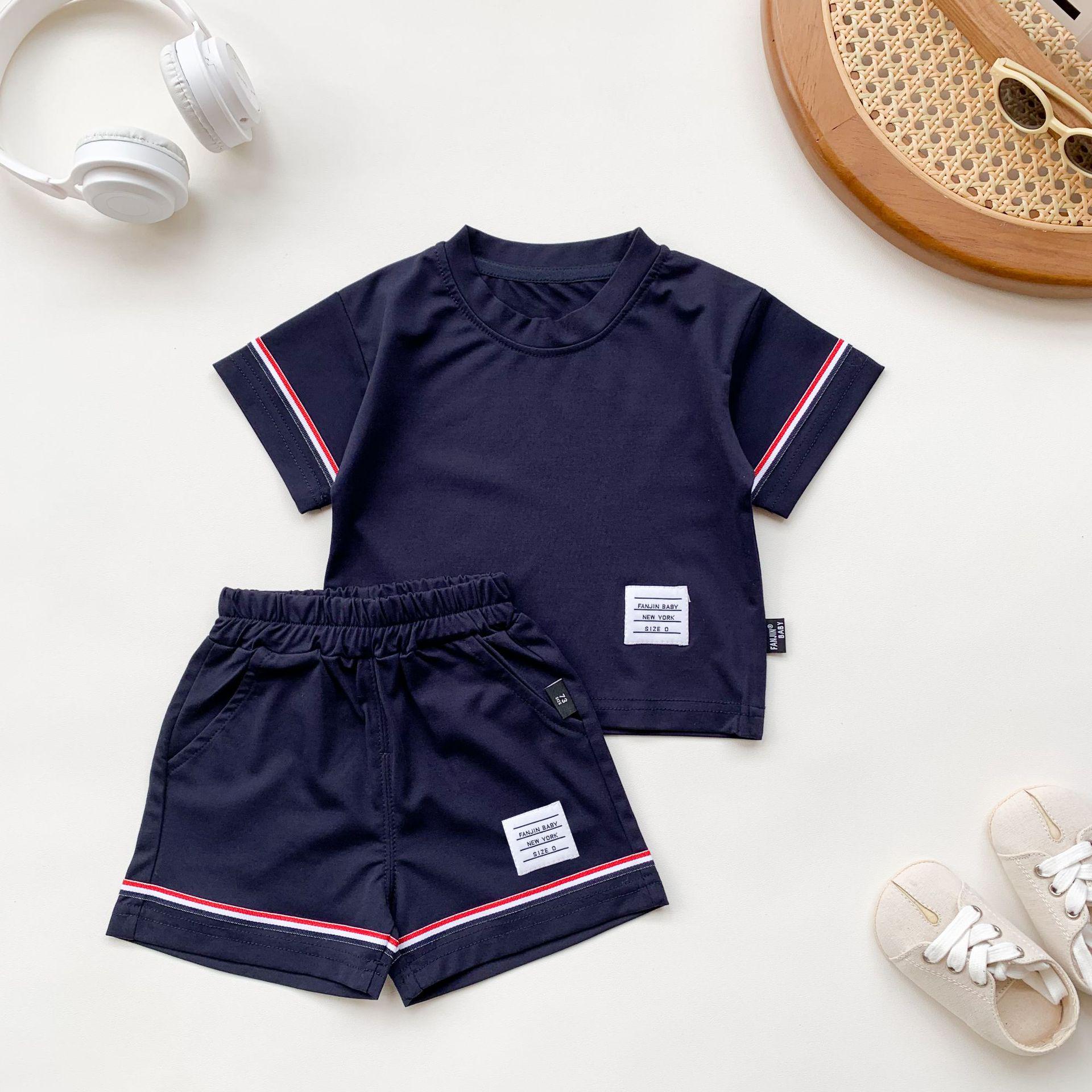 

Комплект детских летних шорт: Футболка с двойным рукавом и круглым вырезом для мальчиков и девочек 110 cm темно-синий