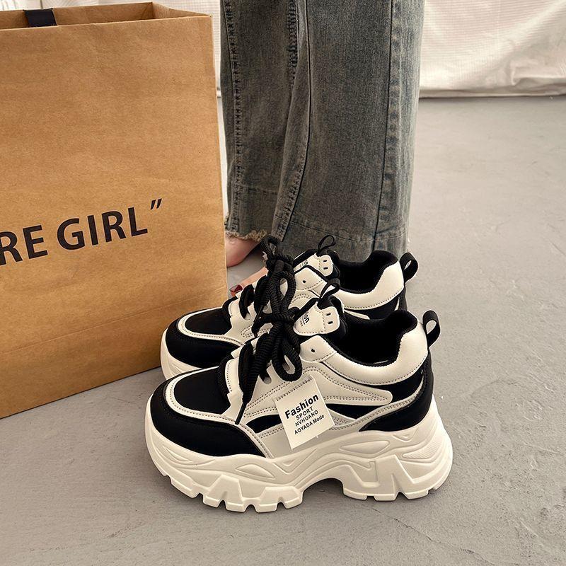 

Платформні тату-кросівки для жінок та невисоких людей, що додають зросту. Нове європейське осіннє біле універсальне повсякденне взуття 40 чорний