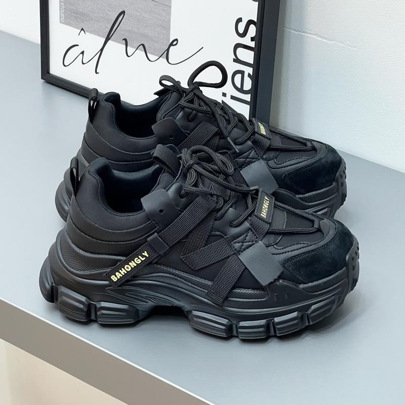 European fried street dad shoes women's 2025 autumn and winter thick soles increase height, show long legs, versatile sports and leisure shoes