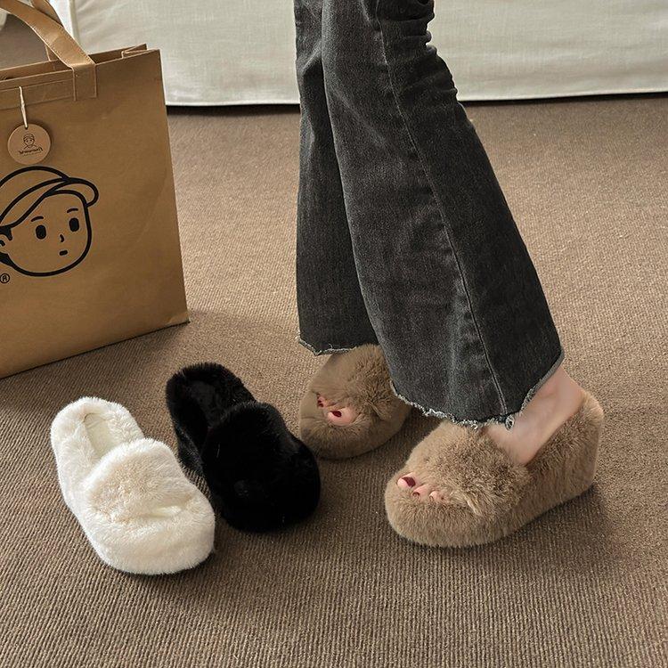 Women's Furry Slides Plush Slippers Fluffy Flip Flops Luxury Slip On Platform Home Fashion Designer Comfortable Indoor