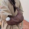 Hand Carry Fashion Dumpling Bag Women 2025 Autumn and Winter Korean Ins Simple Versatile Shoulder Bag Niche Trend Messenger Bag