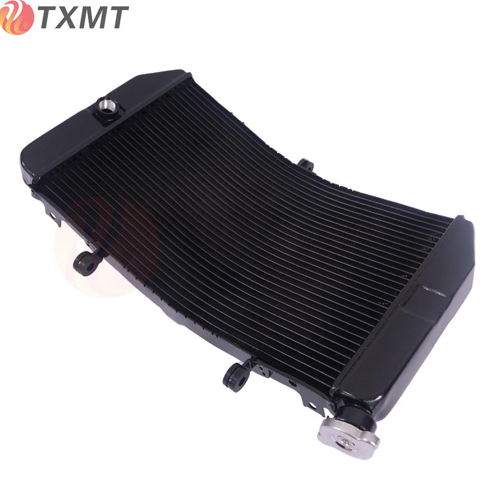 Chladič chladiče s víčkem pro Suzuki GSXR600/GSXR750 2001-2003