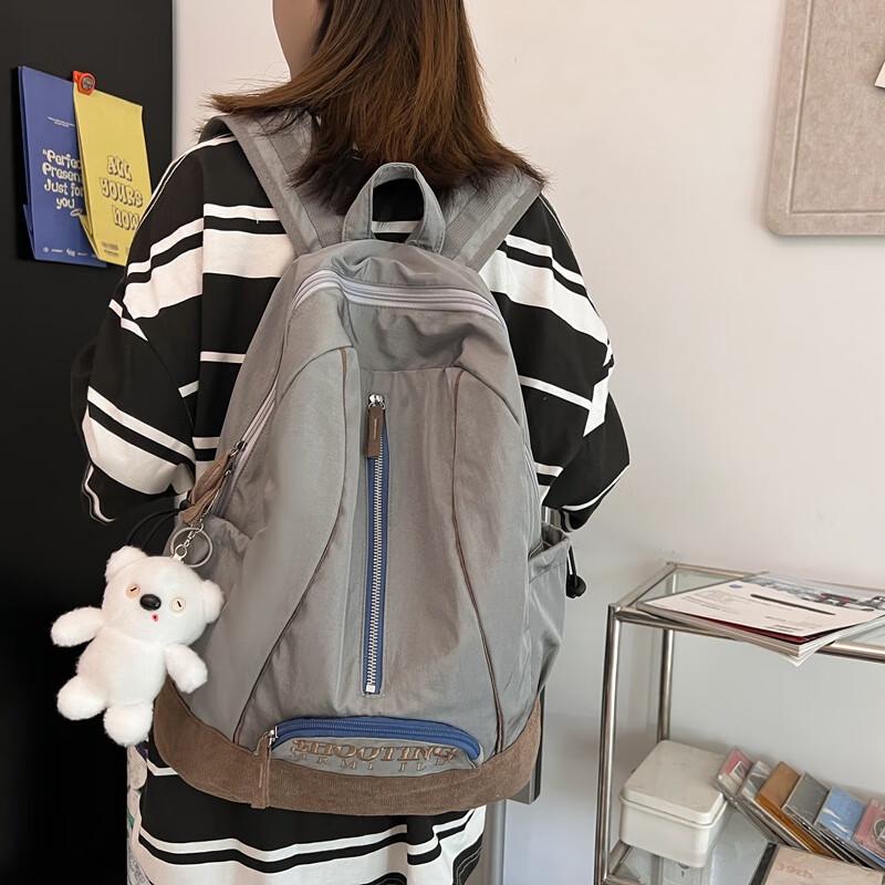 Li Shen Retro Bestickter Rucksack