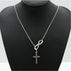 1 Pièce de Collier Croix Nombre Chanceux 8, Collier Court Simple et de Niche, Bijou Polyvalent Pour le Quotidien Décontracté