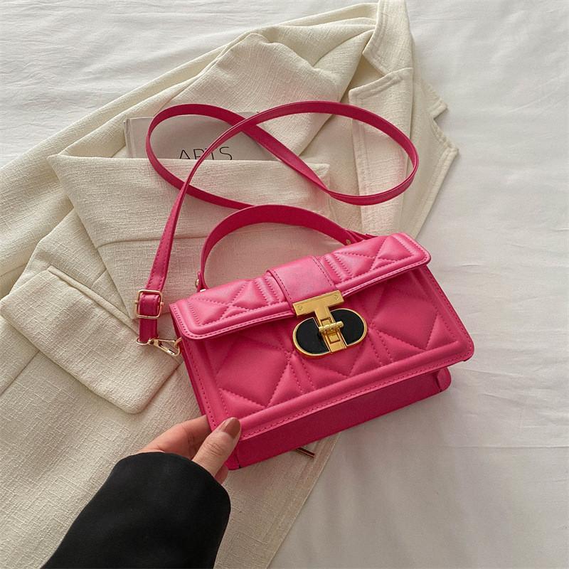 Trendy Street Fashion Pu Leather Small Square Handbag 2024 New Chic Shoulder Bag розовый