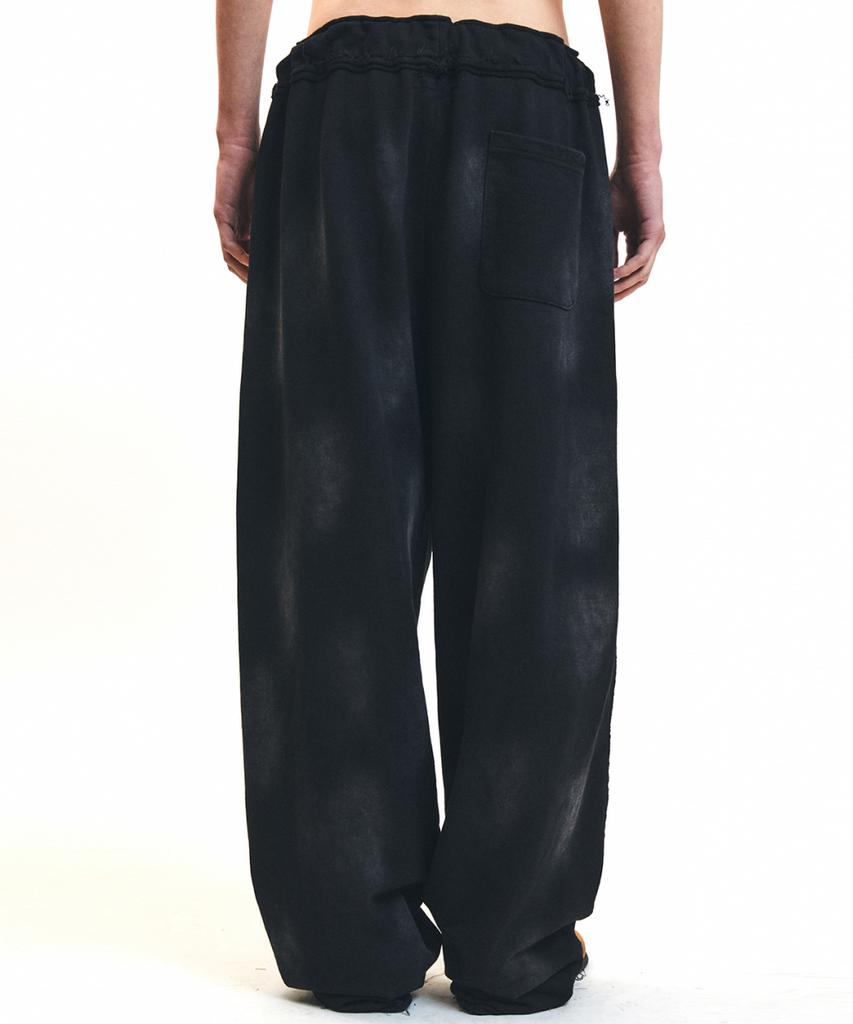 Leeolitiseu Washed Frayed Sweatpants