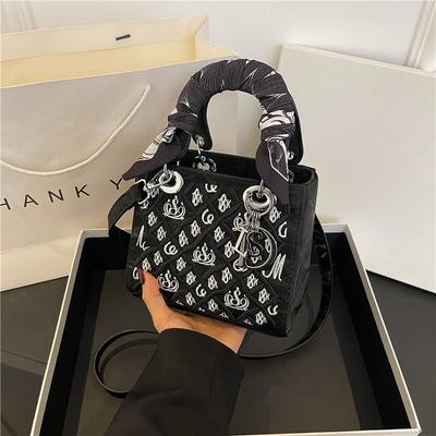 Sciarpa di seta ricamata industria pesante borsa Principessa Diana nuova borsa a mano versatile di alta gamma borsa a spalla obliqua da donna