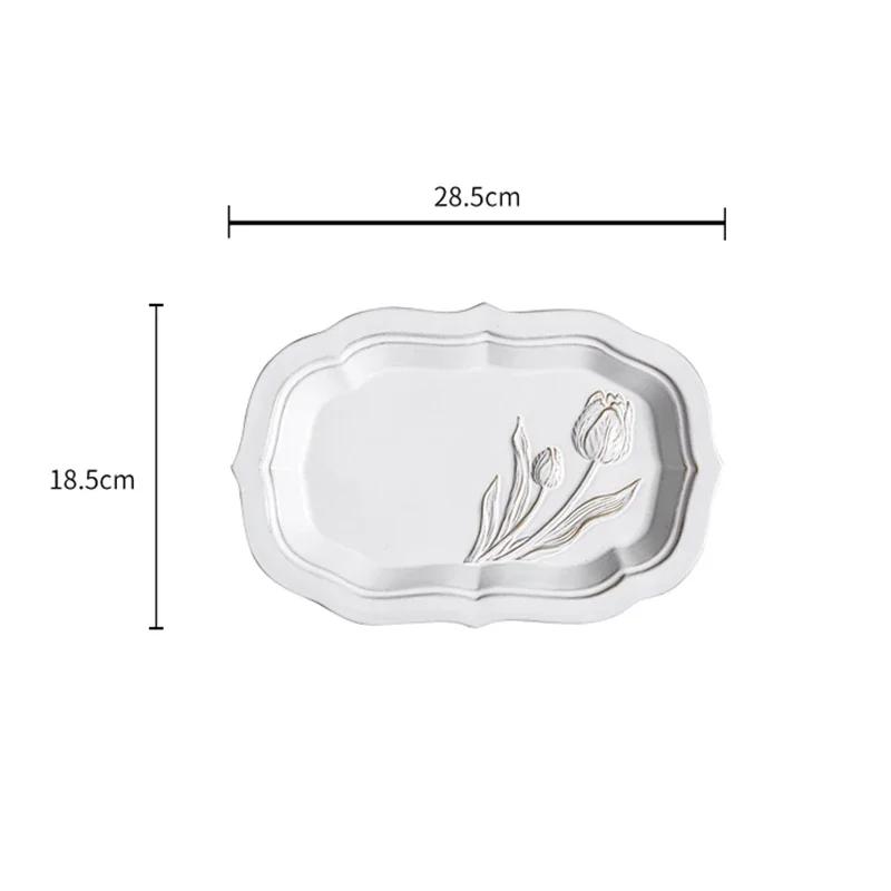 Exquisite Relief Flower Ceramic Plate Creative Irregular Dessert Fruit Plates Luxury Restaurant Salad Steak Plate Home Tableware