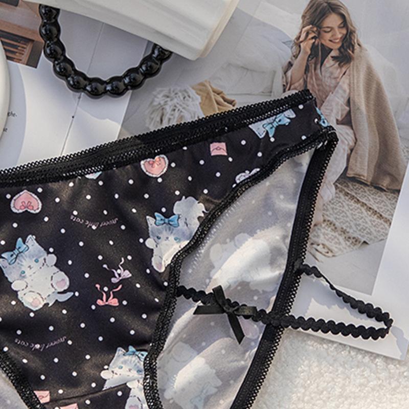 Ladies Summer Pure Cartoon Print Comfortable Traceless Package Hip Breathable Mid Waist Panties