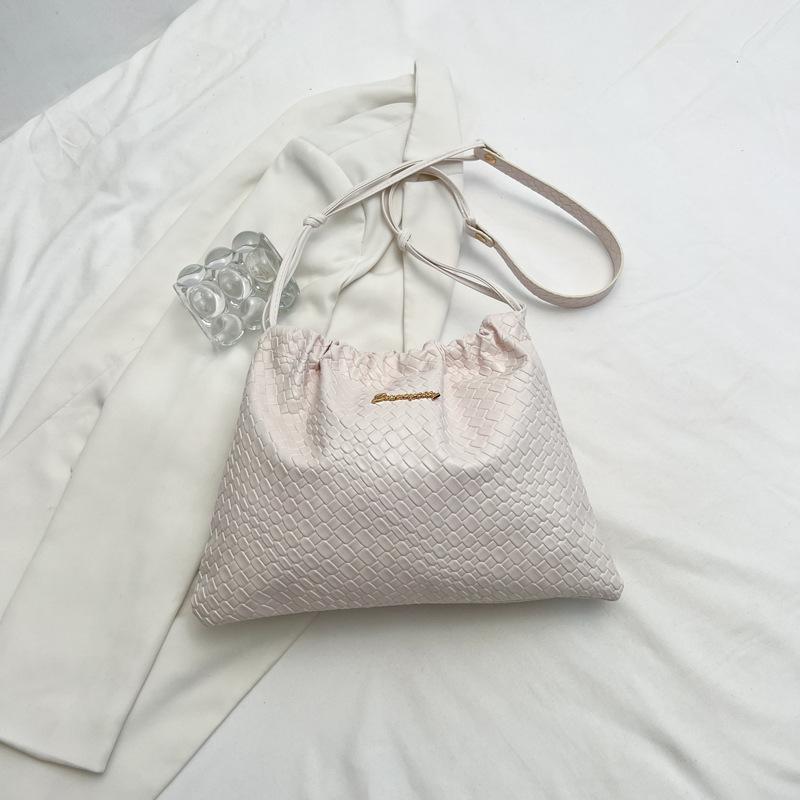 

New casual large-capacity bucket tote bag versatile commuter solid color shoulder messenger bag women білий