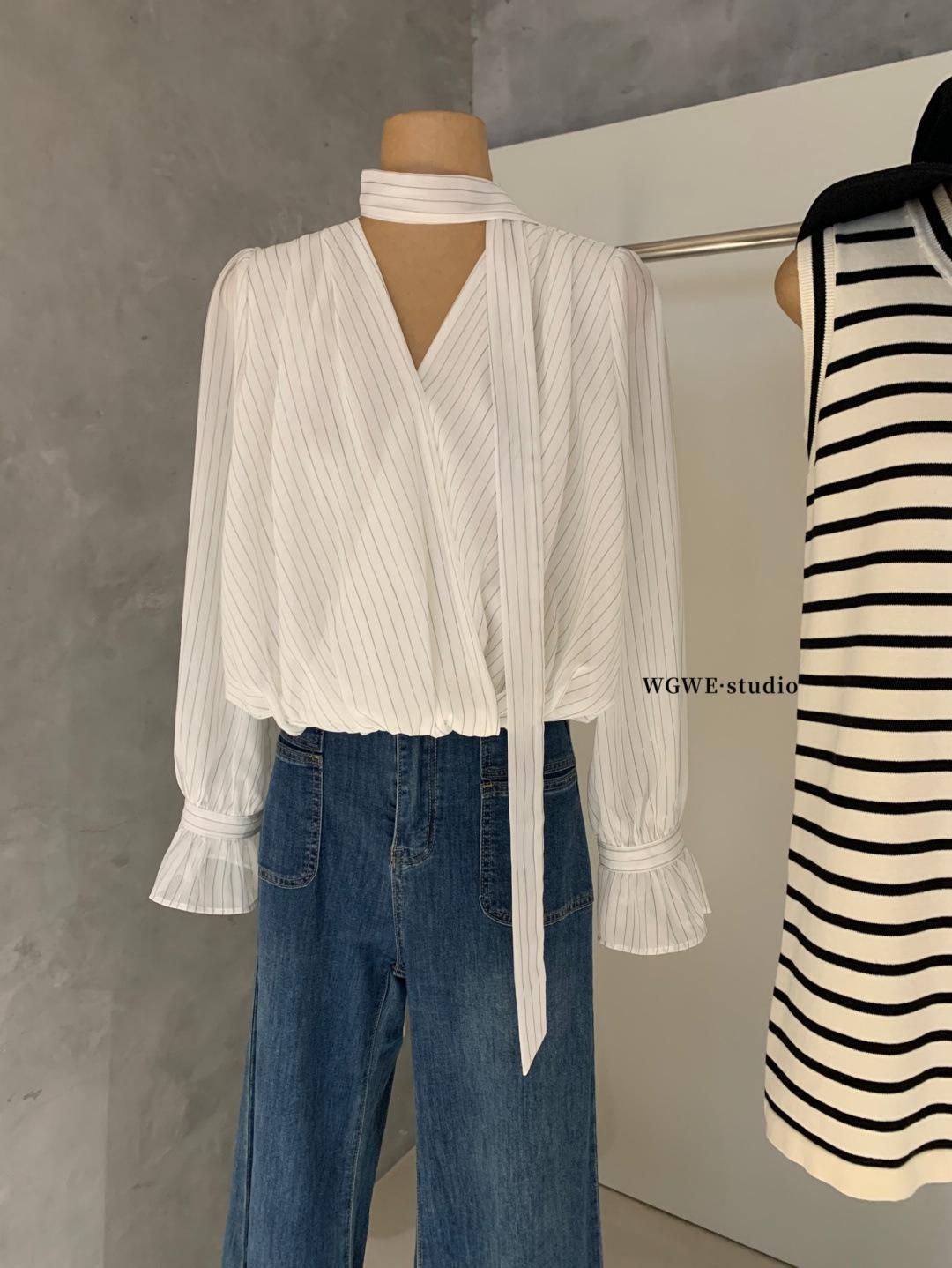 Guangzhou Women s V-Neck Striped Lace-Up Shirt - Slimming Long Sleeve Trendy Style for Spring Medium