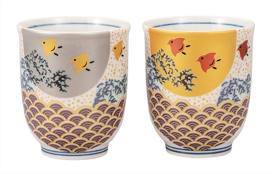 

Nakamaru Kutani Ware Set of Teacups - Wave and Plover Pattern K9-741