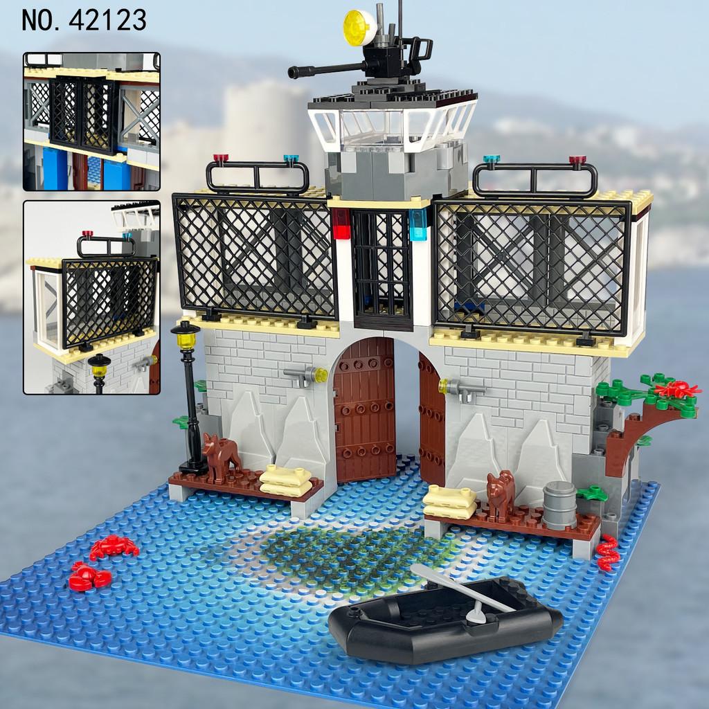 

Sea Prison Building Blocks Set With Abs Plastic For Creative Kids Play Style 3