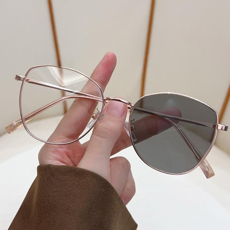 Luxury Oval Frame Photochromic Myopia Eyeglasses Unisex Negative Diopter Color Change Optical Glasses