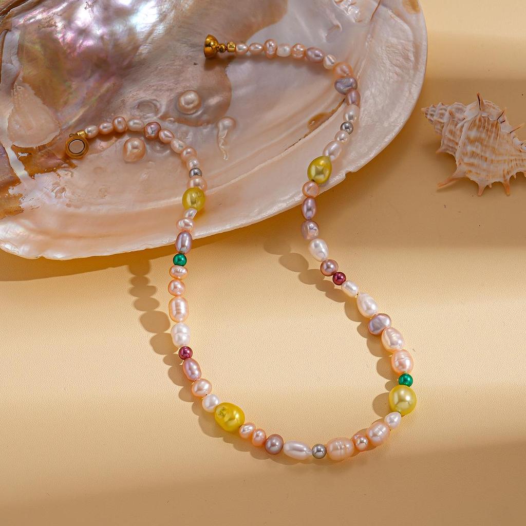 Magnetyczny Choker z Perłami Słodkowodnymi ze Stali Nierdzewnej – Elegancki, Luksusowy Łańcuszek na Dekolt dla Kobiet