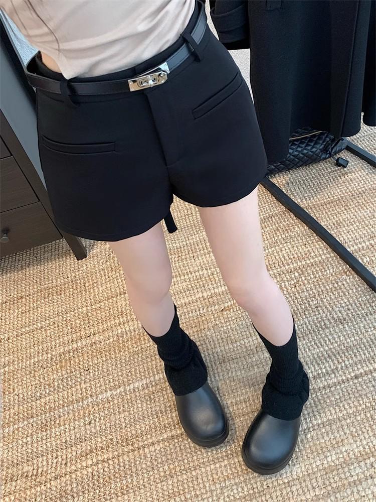 Korean Spicy Girl Spring 2025 High-Waist A-Line Casual Shorts for Women