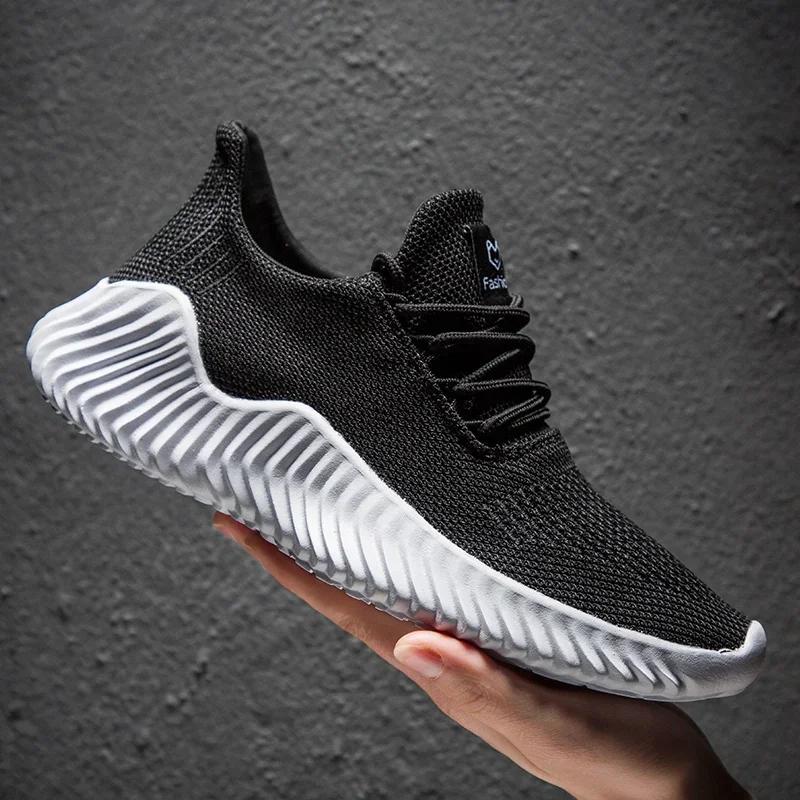 Outdoor Breathable Men Casual Shoe Big Size Summer Lightweigh Man Tenis Shoe Fashion Men Shoes Sneakers White Mens Running Shoes