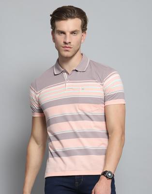 Camiseta Masculina Listrada com Gola Pescoço Pêssego Manga Curta