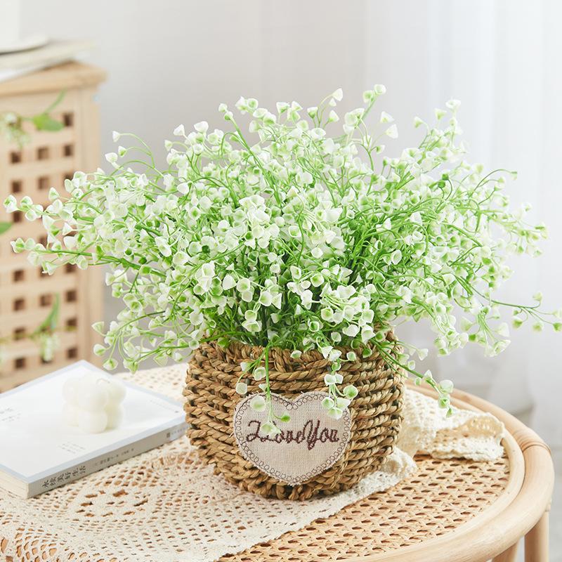 Silk Sunflower Floral Arrangement: Artificial Potted Bouquet for Living Room and Dining Table Decoration.