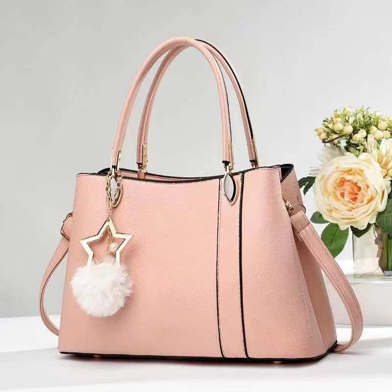 Trendy Luxury Women's Tote Bag With Chain Details Versatile Large Capacity For Everyday