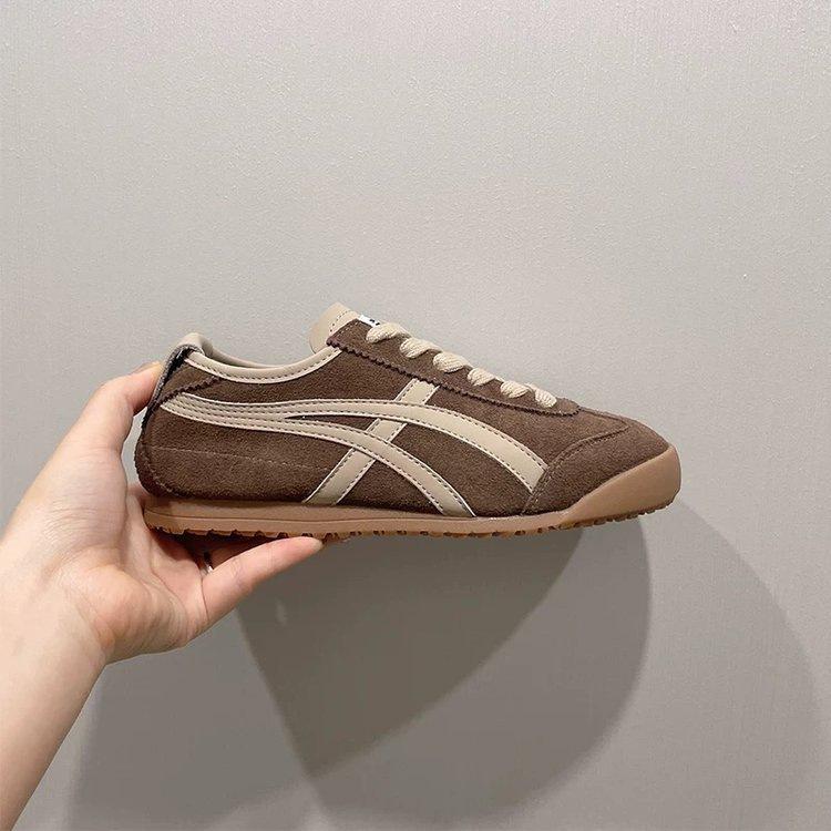 Retro Sports Flat Shoes Women's 2025 Autumn Explosion Versatile Soft-soled Sports and Leisure Board Shoes Comfortable Moral Training Shoes Tide