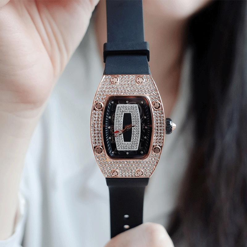 New Luxury Brand Watches for Women Silicone Sports Quartz Tonneau Designer Watch Girl's Diamond Wristwatch Reloj Mujer Elegante