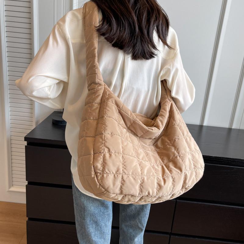 Women Padding Shoulder Bag Casual Quilted Crossbody Bag Fashion Solid Messenger Bag Versatile Slouchy Shopping Bag