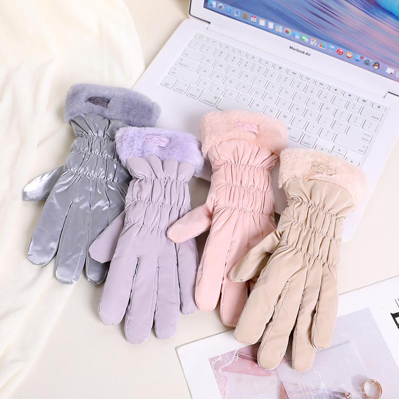 Women's Fleece-Lined Winter Cycling Gloves - Korean Style, Cute, Warm, Water-Repellent for Outdoor Use