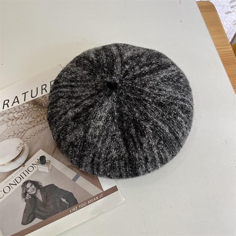 

Шерстяной берет женский осенне-зимний для маленького лица, шляпа-бутон, шляпа художника, уличная универсальная шляпа M（56-58cm） чёрный