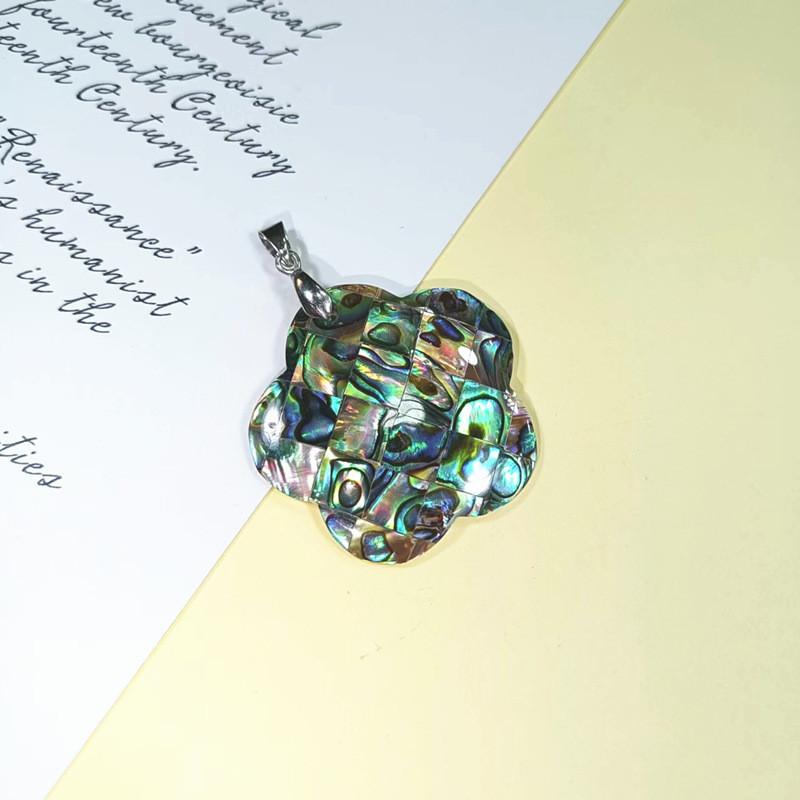 Shell Pendant Necklace With Geometric Shapes For Vintage Jewelry Lovers