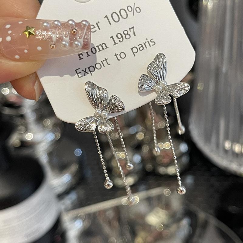 Pearl Butterfly Tassel Earrings Sweet Cold Wind Spice Girl Personality Earrings Fashion Light Luxury Premium Earrings