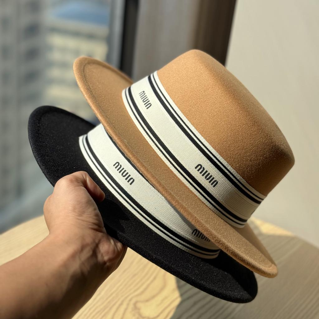 Xiaoxiangfeng Woolen Flat Top Hat for Women Autumn and Winter British Style High End Fisherman Hat