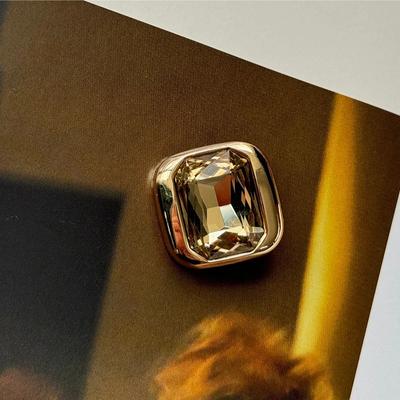 5 ks módních diamantových knoflíků, vysoce kvalitních velkých čtvercových kovových knoflíků s kamínky, dekorativních knoflíků na oblečení