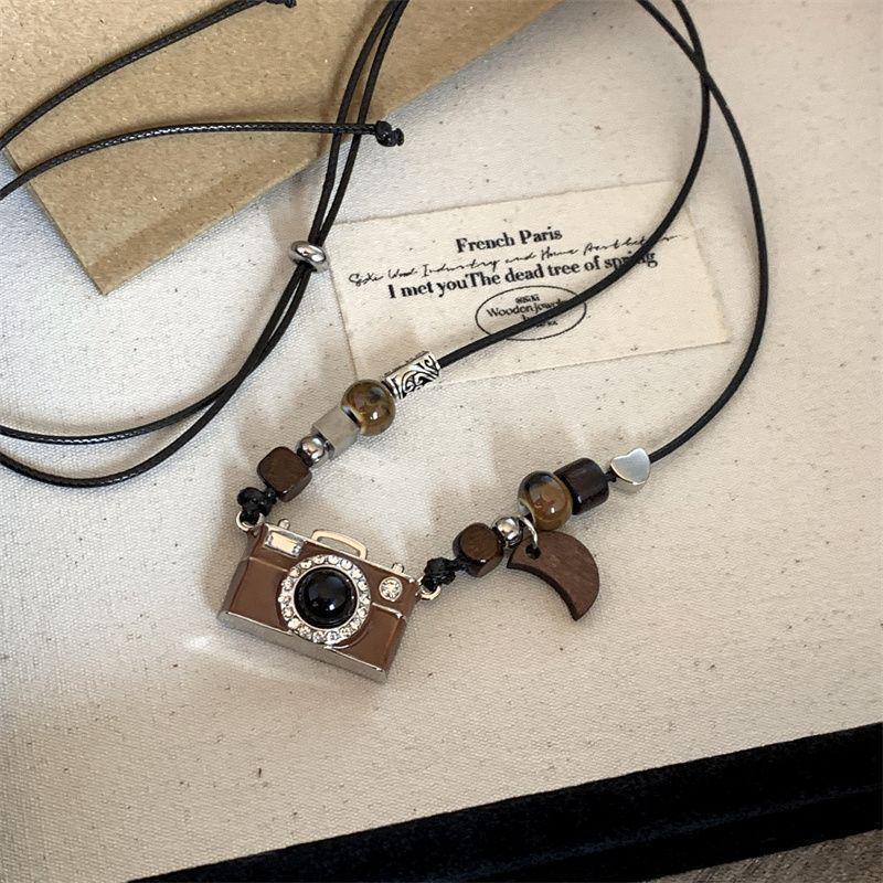 Retro Pearl Camera Necklace: Unique Brown Long Chain for Women's Sweaters