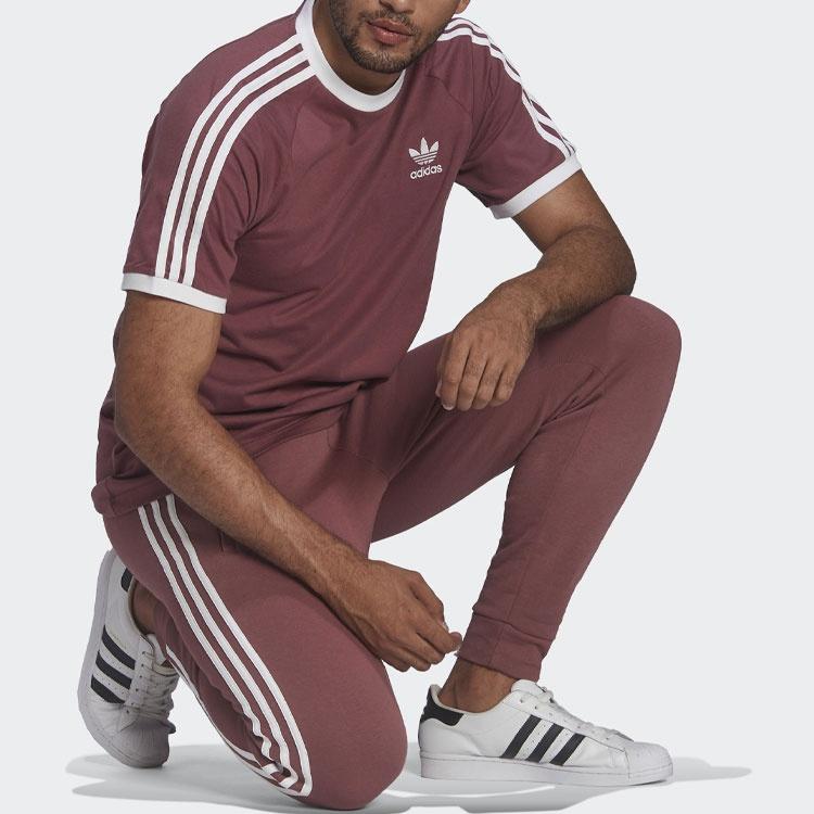 adidas T Shirts Men's Dark Red Crew Neck Moderate Straight Fit HE9548