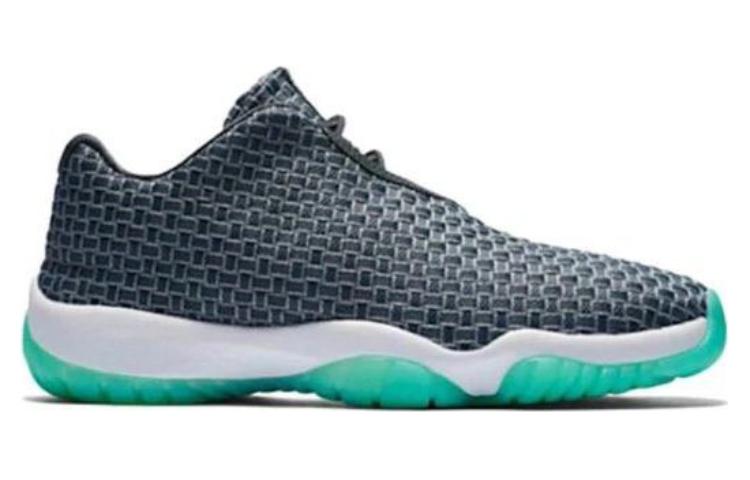 Jordan Future Low GS 'Wolf Grey' 724813-006