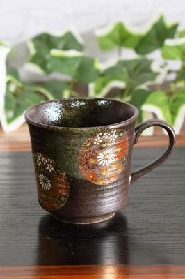 Waza No Kura Stylish Kutani Ware Mug with Gold Flower Design, Ceramic, Luxury Brand, Made In Japan, Birthday Gift