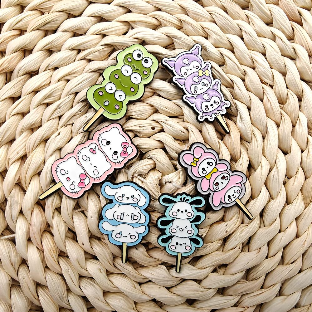 Cartoon Sanrio Tanghulu Brooch: Cute Cinnamoroll & Kuromi Badge