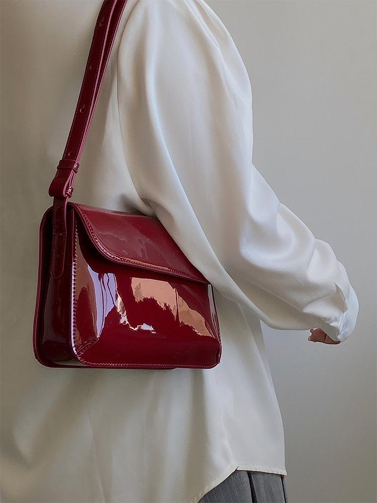 Retro Hong Kong Style Red Patent Leather Underarm Bag - Women's Handheld, Shoulder, & Messenger Small Square Bag for Autumn/Winter