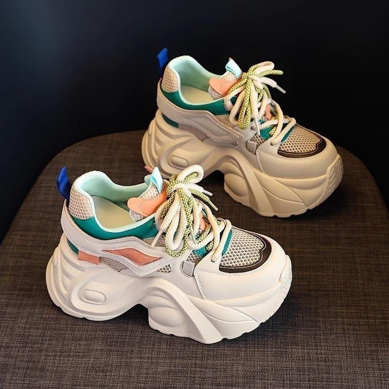 Internet Celebrity Dad Shoes Women Super Fire 2025 Summer New Thick-soled Mesh Breathable Sports Leisure Inner Height Increase White Shoes