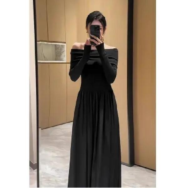 Celebrity fashion temperament lazy Internet celebrity one word shoulder long sleeves high waist splicing A word swinging foreign style dress fried