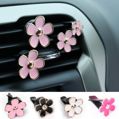 Daisy Car Air Outlet Perfume Clip Cute Mini Flower Aromatherapy Creative Car Interior Decoration Air Freshener