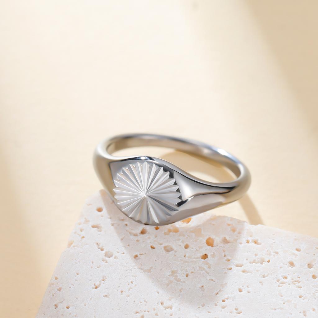 Minimalist Ring for Women and Men Stainless Steel Signet Chunky Dome Ring Gold Plated Wave Rings Dainty Rays Texture Ring