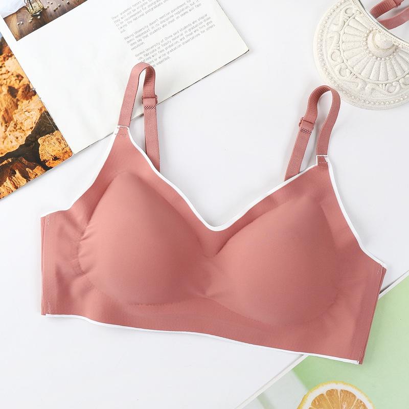 Ice Silk Seamless Plus Size Wireless Sports Bra with Back Shaping