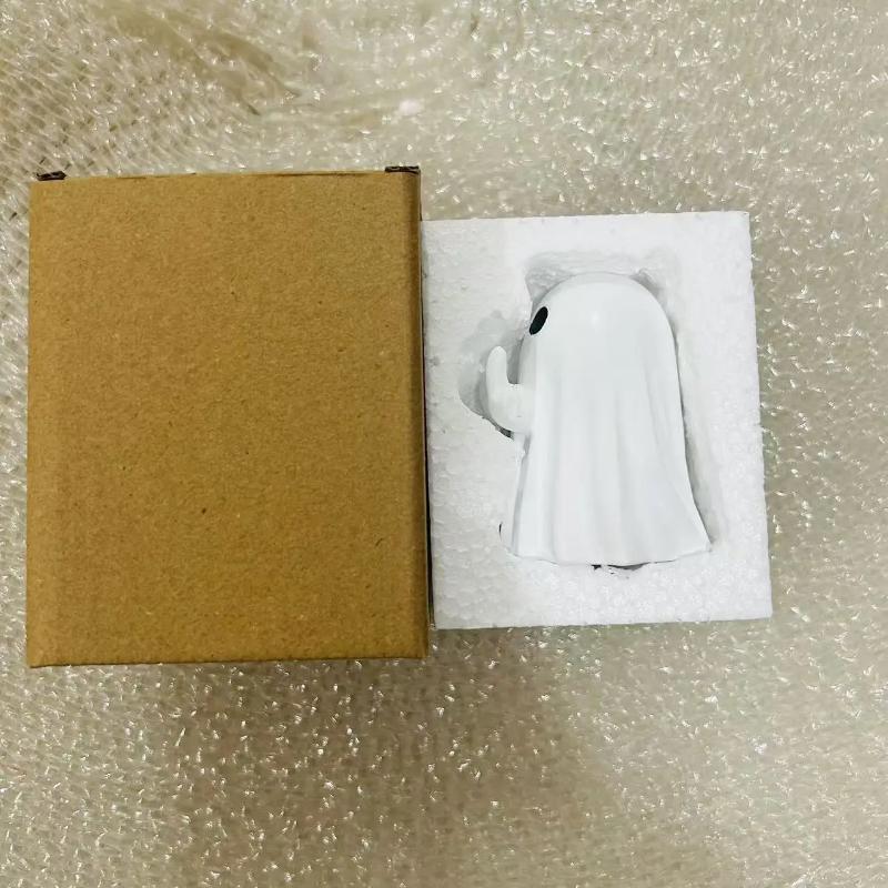 Halloween Ghost Middle Finger Statue Cute Small Scary Figurine Home Decorations for Coffee Table