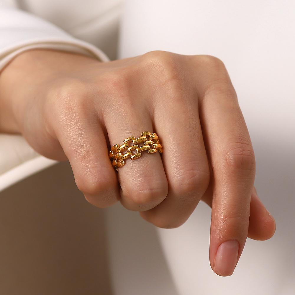 Inspired Titanium Steel 18K Gold Ring - Luxurious, Non-Fading Stainless Steel Design for Women