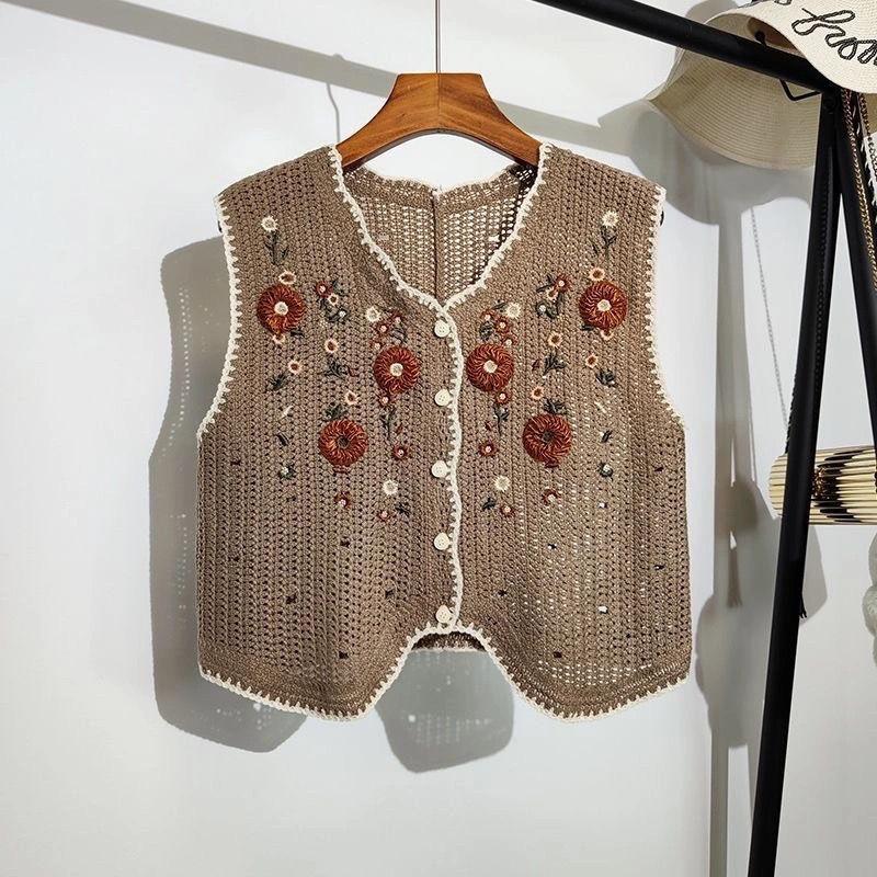 Short Sleeveless Embroidered Knitted Vest for Spring and Summer Fashionable Hollowed-out Crocheted Top Cardigan for Spring and Autumn